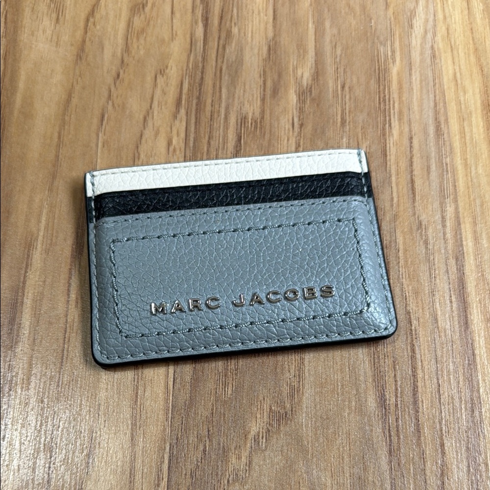 Marc Jacobs Gray, Black, and Cream Card Holder